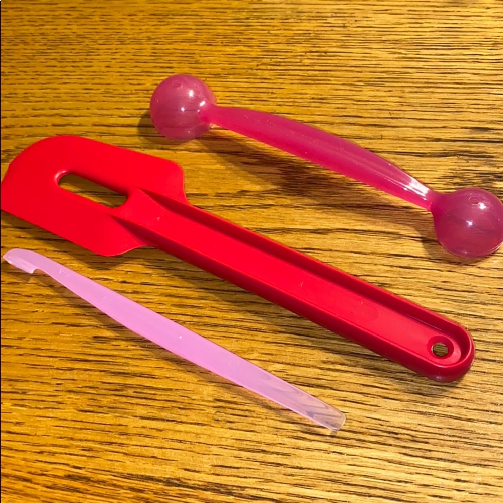 Tupperware tools